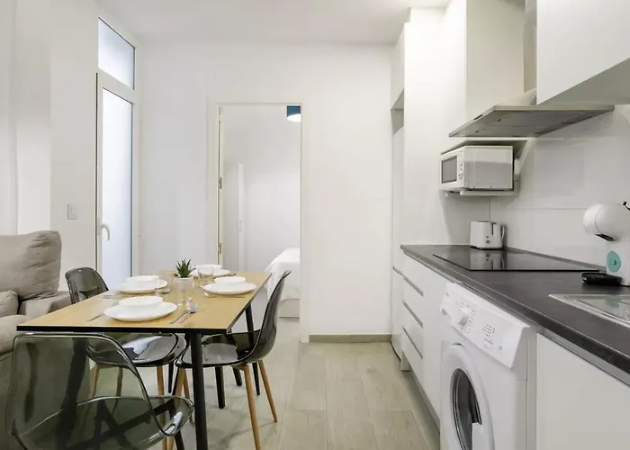 Fantastic In The Heart Of - Quiet Courtyard Side *