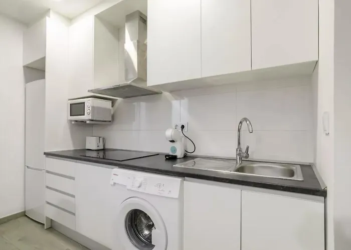 Fantastic In The Heart Of - Quiet Courtyard Side *